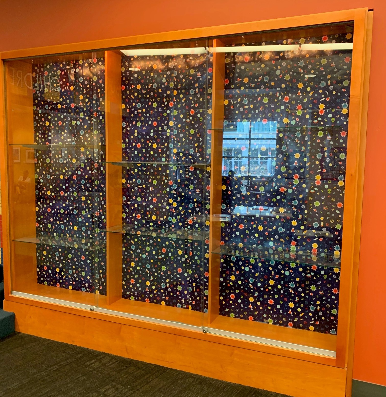 Displays | Iowa City Public Library